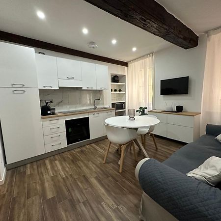 Апартаменти Residenza Castellazzo Івреа Екстер'єр фото